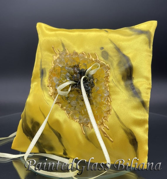 Yellow black marble geode ring pillow, handmade hand painted geode ring pillow
