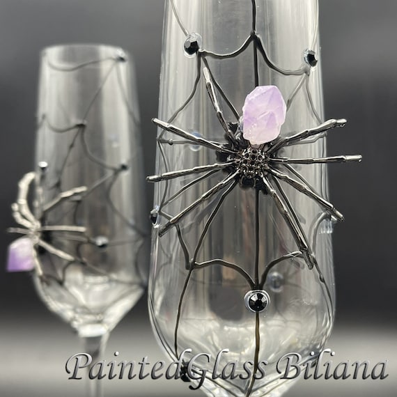 Amethyst spider wedding champagne flutes, Halloween wedding theme