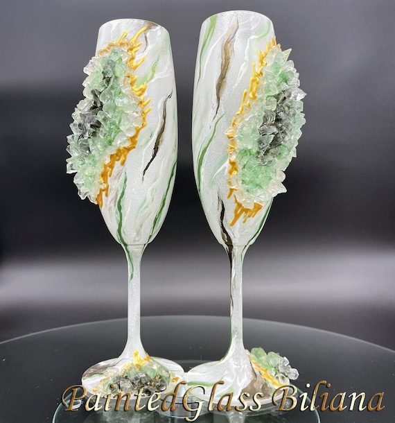 Green marble geode wedding flutes, handpainted handmade geode glasses