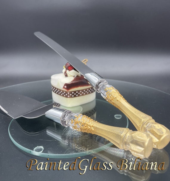 Gold Gatsby style cake server and knife