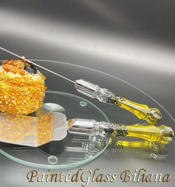 Black yellow Gatsby style cake server and knife