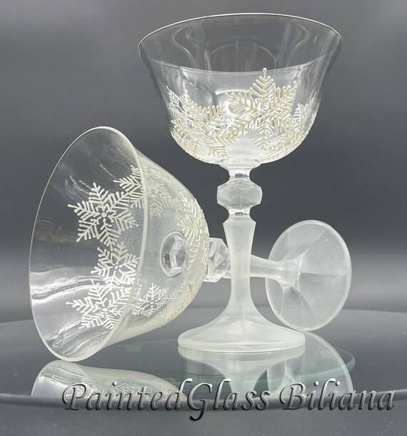 Set of 2 Crystal Winter Wedding toasting hand painted champagne flutes White snowflakes Cake serving set