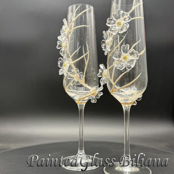 Cherry blossom wedding champagne flutes hand painted, Set of 2