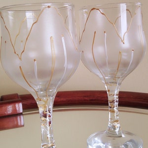 Set of 2 Hand Painted beautiful wine glasses Golden tulip