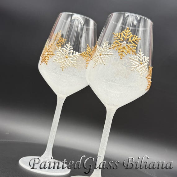 Hand Painted White gold Snowflake Wine Glasses: Winter Christmas Toasting Set