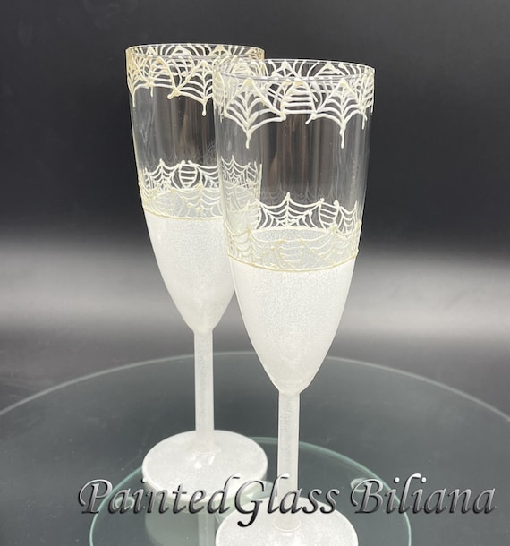 Halloween Spider web wedding champagne flutes, Halloween wedding theme