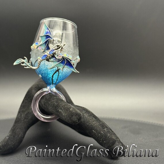 Blue dragon ring wine glass small