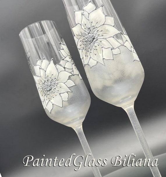 Christmas CRYSTAL SET of 2 wedding champagne flutes White Poinsettia flower Winter glasses in white and silver Cake serving set