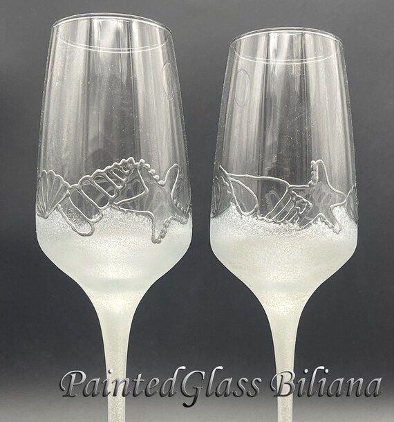 Beach Sea wedding Set of 2 hand painted champagne flutes in silver Shells Cake serving set silver color