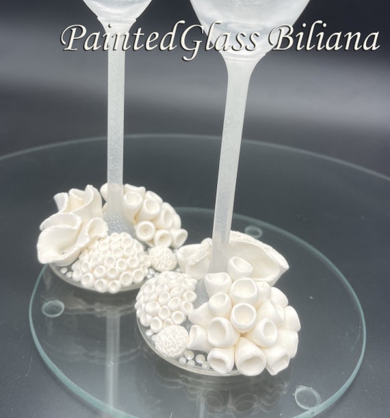 Ocean reef wedding champagne flutes, beach sea wedding theme, white color