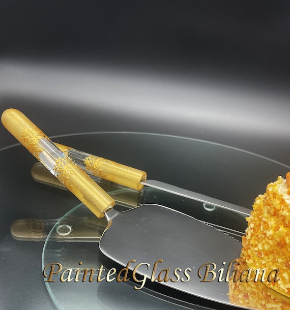 Wedding cake server and knife, Winter wedding cake accessories, Gold Snowflake wedding, Glass handles