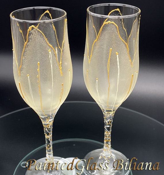 Set of 2 hand painted wedding champagne flutes Golden tulip