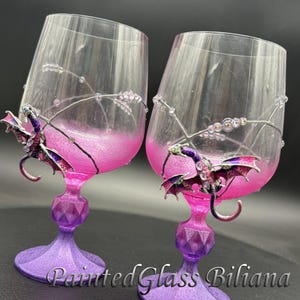 Calici da vino drago viola dipinti a mano, set da 2
