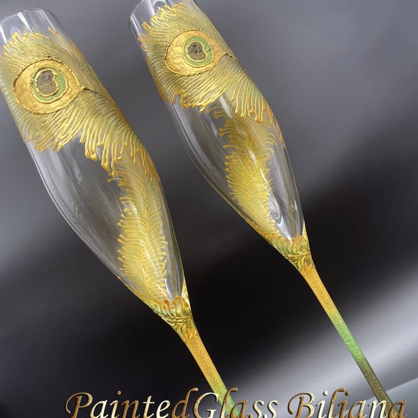 Wedding Glasses Peacock feather Champagne Flutes Hand Painted Set of 2 Peacock theme wedding in Green and Gold color