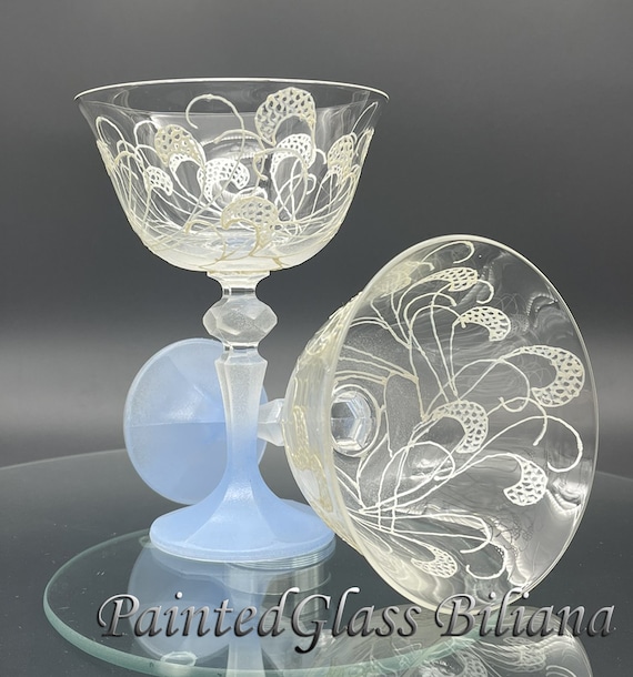 Something blue Crystal Wedding Glasses Champagne Flutes Set of 2 Beach Sea waves wedding theme Cake serving set server and knife