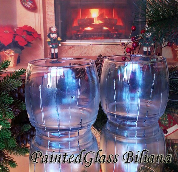Set of 2 hand painted whiskey glasses Calla