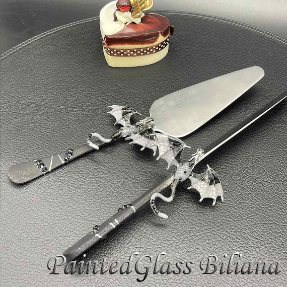 Black dragon cake serving set, dragon cake server and knife
