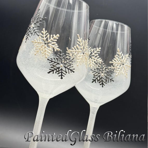 Hand Painted White silver Snowflake Wine Glasses: Winter Christmas Toasting Set