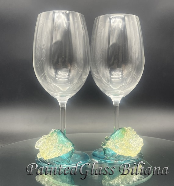 Ocean waves wine glasses