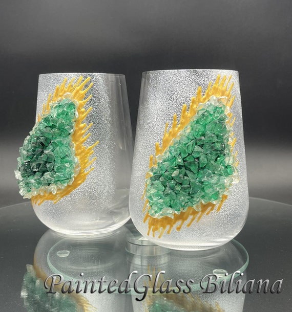 Emerald green geode stemless wine glasses