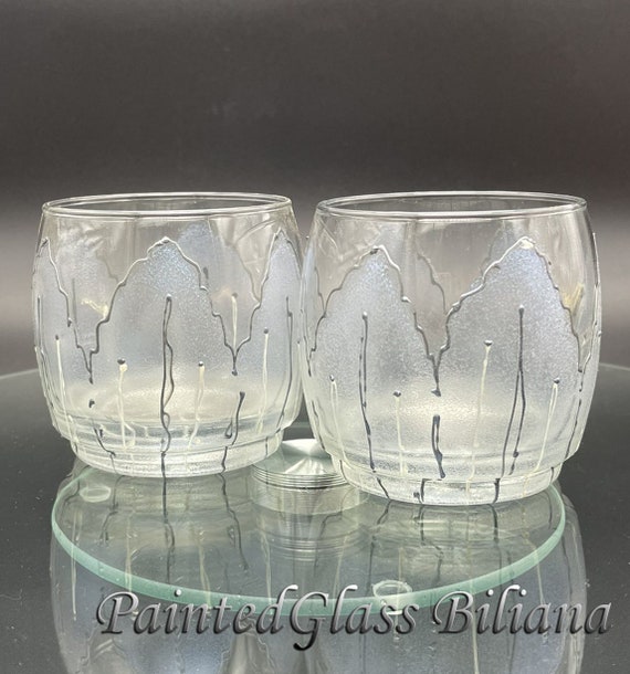 Set of 2 hand painted whiskey brandy glasses Silver tulip