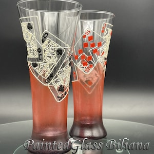 カジノビールピルスナーグラス2個セット ポーカーロイヤルフラッシュ 赤と黒の色