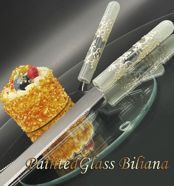 White Gatsby style cake server and knife, Glass handles