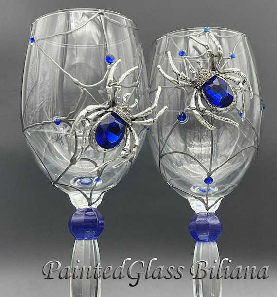 Blue spider wine glasses, Halloween wedding theme
