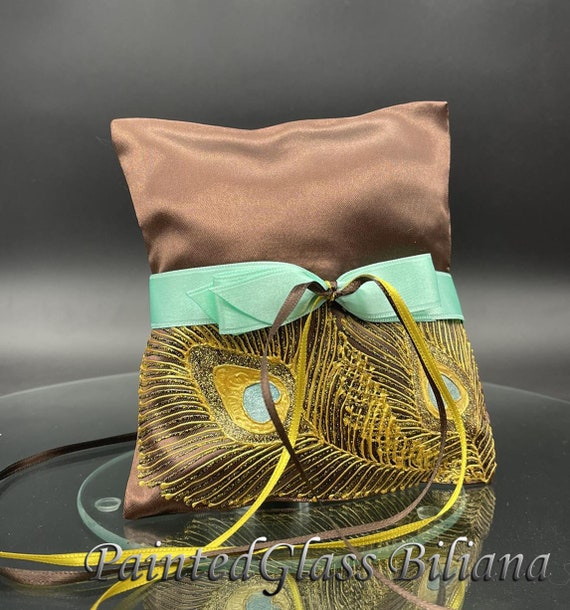 Brown peacock feathers ring pillow
