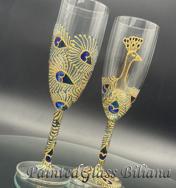 Set of 2 hand painted wedding champagne flutes Peacock theme personalized toasting glasses in gold and turquoise color Peacock cake set