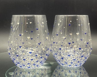 Set of 2 hand painted stemless wine glasses Valentine's day in pearly white and blue