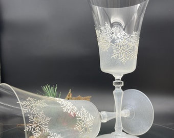 CRYSTAL SET of 2 Hand Painted wine toasting glasses Snowflakes Christmas Winter theme in pearly white color