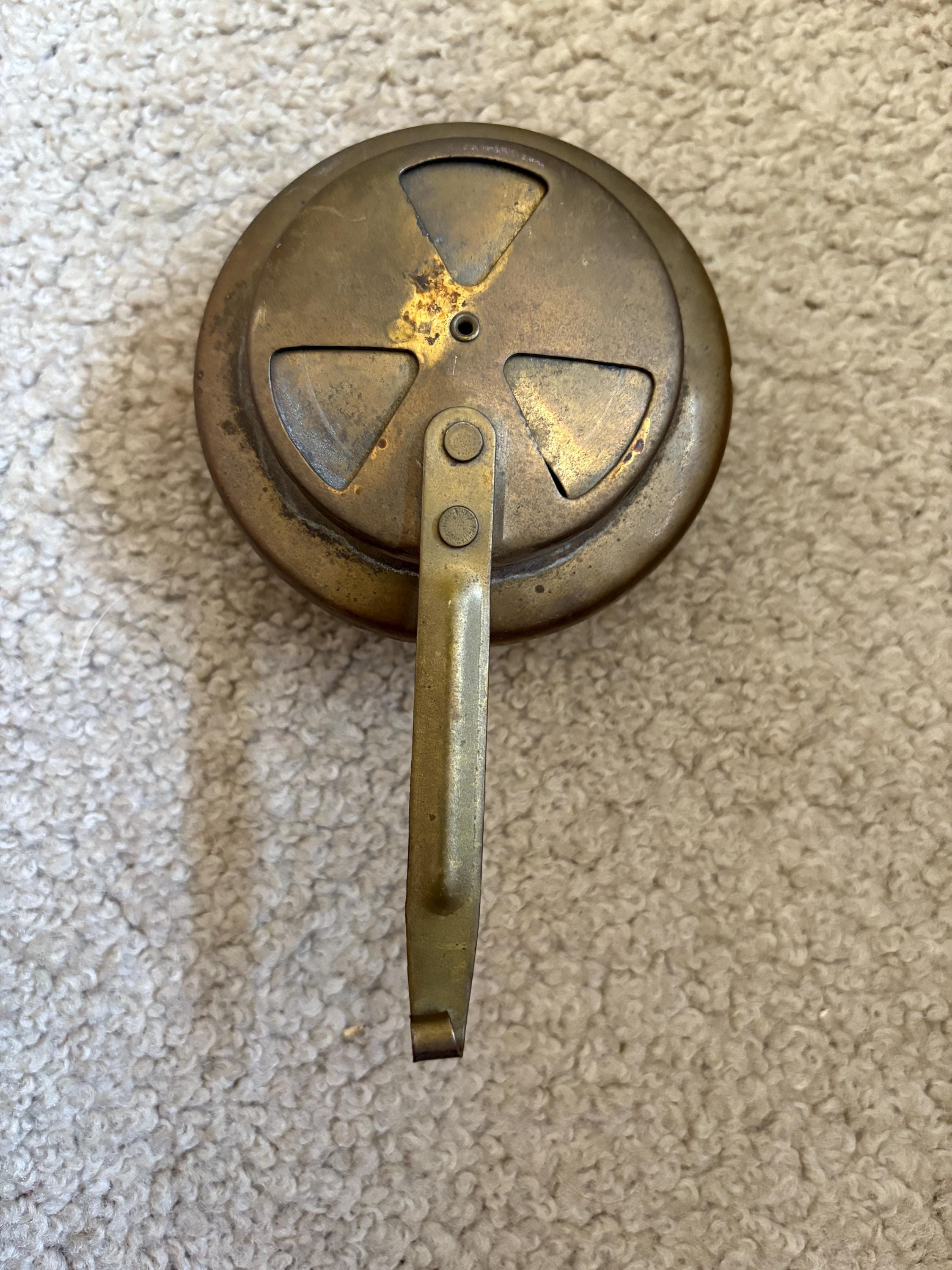 thumbnail image 2 of Handheld Esfand Rue Seed Burner – Iron Incense Burner For Esphang, Metal 2 of 6