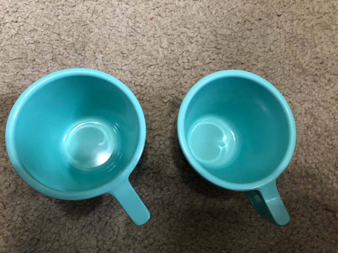Two blue plastic cups C55 Plastics Manufacturing Co Etsy