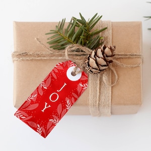 27 Red and Green Christmas Tags , Holiday Gift Tags, Elegant, Self Instant Edit and Download