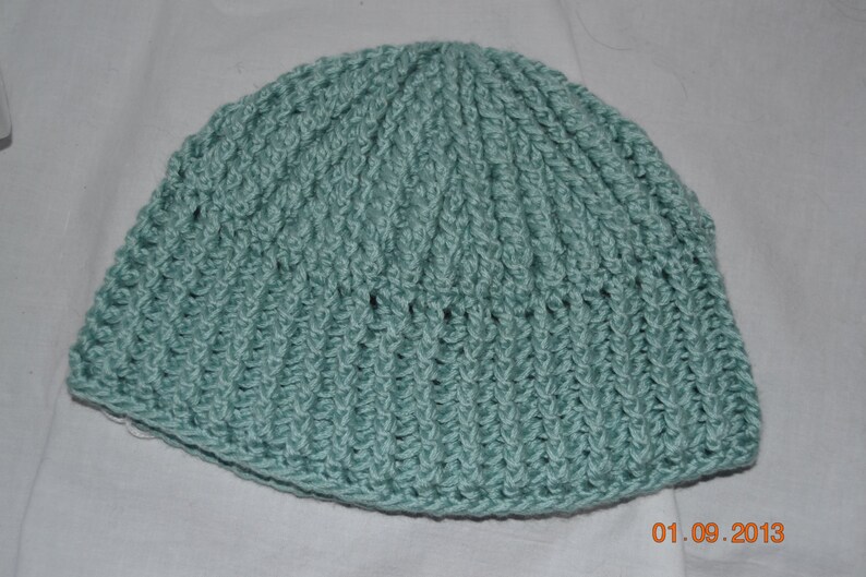Cabled Tam Hat in Light Teal image 3