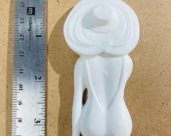 Beach Resin ladies