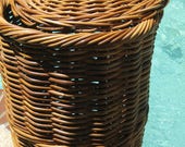 Vintage 1940 39 s Heavy Duty FRENCH RATTAN basket, made to last for Lifetimes. Excellent condition, Sturdy and Really Tough, Solid RATTAN.