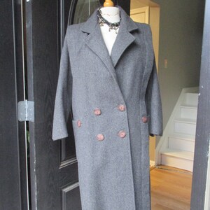 Wool Coat for COLD Winters, Wonderful 1980&#39;s Style, Double Breasted, Sophisticated!
