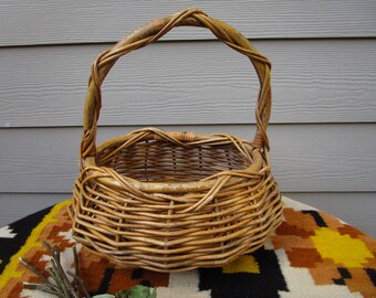 Vintage Willow French Market Basket with Special Handle Pattern.