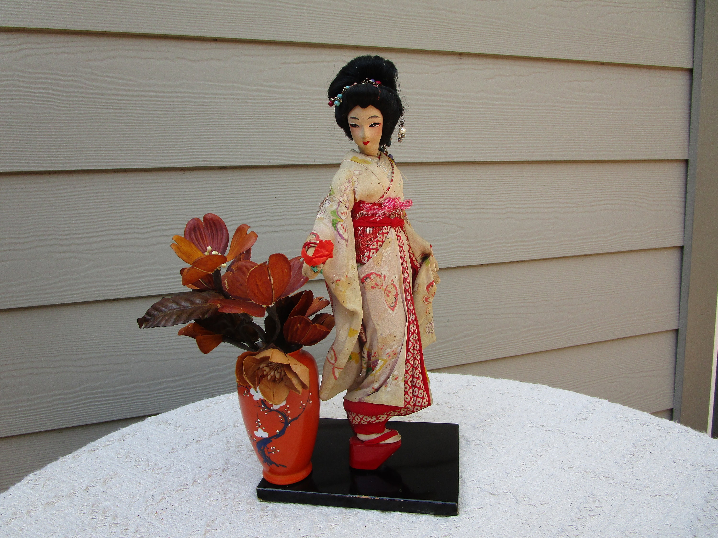 Beautiful Japanese Geisha Doll From 1960s pic pic