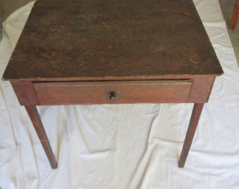 ANTIQUE Small, Size Primitive Aged 1920's Desk, Child's DESK. PICK Up Only, say thank you to you.