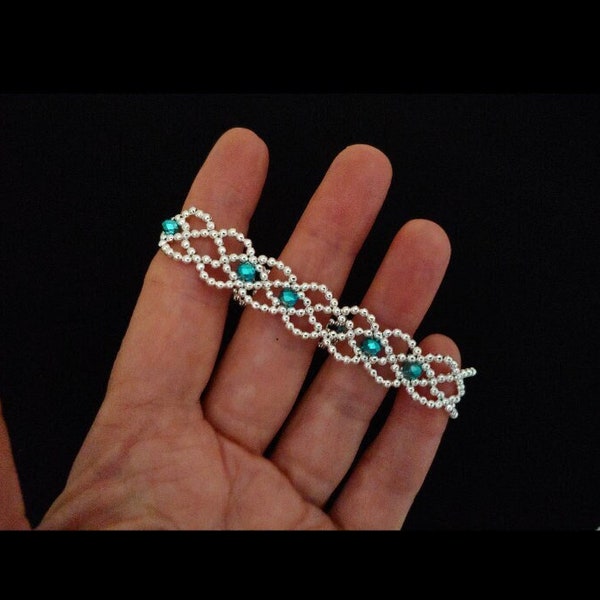 Beaded bracelet pattern.  How to make a lace bracelet. Step by step bracelet pattern with the instruction for each drawing