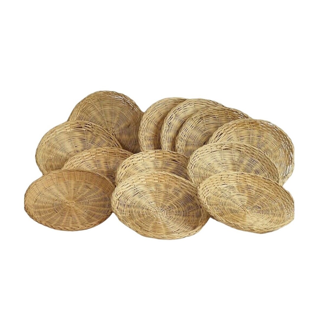 Wicker Paper Picnic Plate Holder 12 Pc Rattan Wall Hanging Rustic Boho