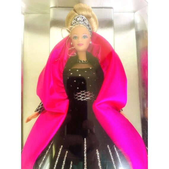 Barbie Doll Special Edition Happy Holidays 1998 Vintage NIB NRFB