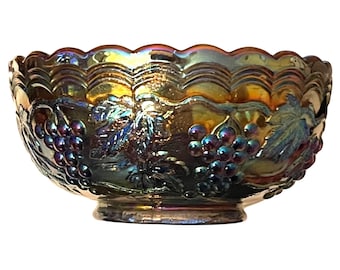 Vintage Imperial Glass Amethyst Carnival Glass Sm Berry Bowl Grape Pattern 473