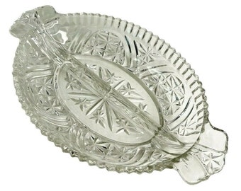 Relish Tray or Candy Dish 10 x 6.5>" Vintage Anchor Hocking Glass Holiday