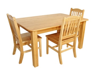 Exceptional Oak Table by Bradley Brand - Made in USA since 1903