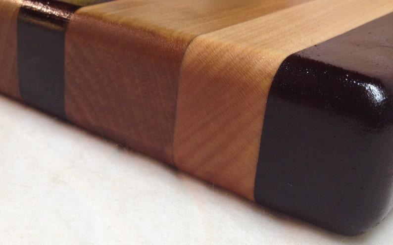 Hand Laid Hardwood Cuttingboard B1
