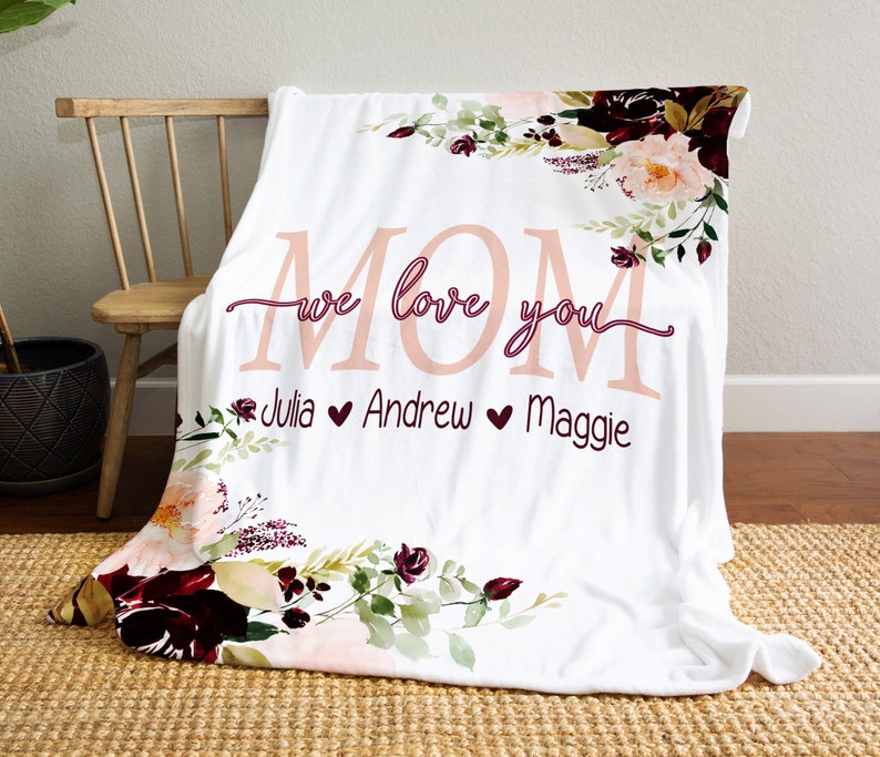 Mom We Love You, Mother's Day Gift, Christmas Present, Floral Style Blanket, Personalized Mom Gift, Personalized Gift For Grandparent, image 2